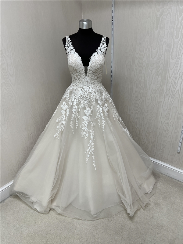 Allure Romance style 3265 Wedding Gown