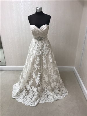 Allure Bridal Style 9202