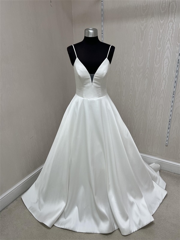 Allure Bridal Style 9570