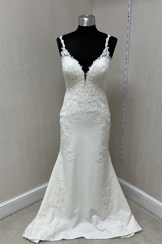 Allure Bridal Style 9812