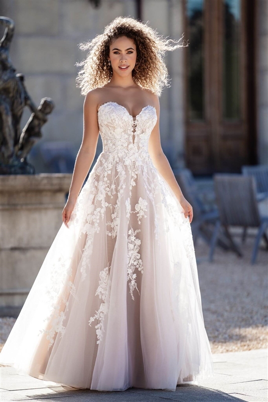 Allure Bridal style A1102 Wedding Gown